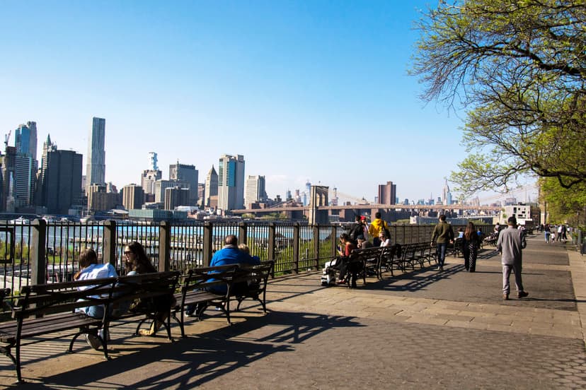 Views of lower manhattan from the brooklyn promenade
